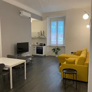 Apartment Centrale Apartment, Milan