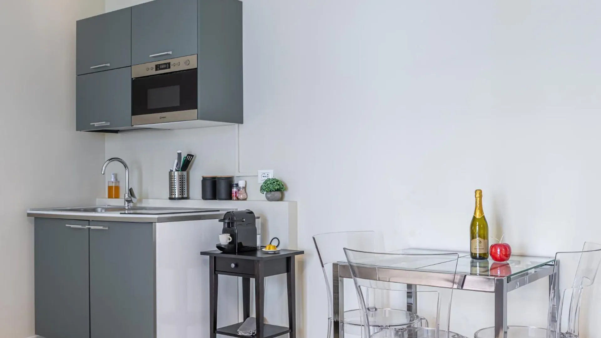 Boccaccio'S Flats Apartment Milan 0*,